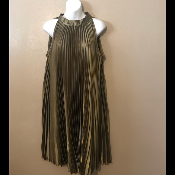 Forever Dresses & Skirts - Forever  gold pleated dress sz12